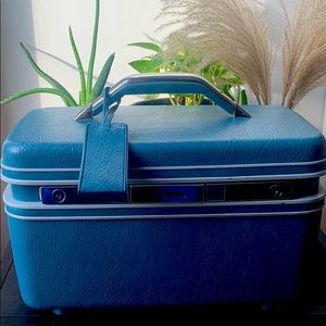 Vintage make up case samsonite